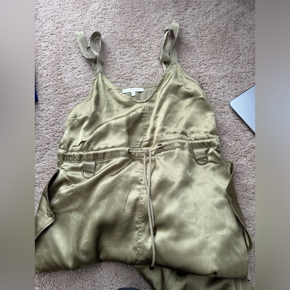 Love The Label- Olive Green Silk Cargo Pocket Canvas Strap Midi Dress - Picture 3 of 7